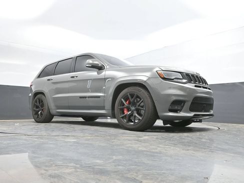 Used 2019 Jeep Grand Cherokee SRT w/ Trailer Tow Group IV AWD/4WD image 36