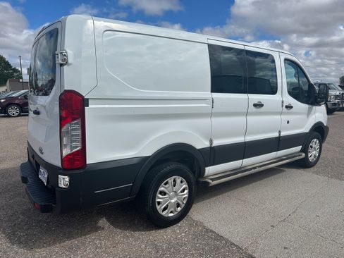 Used 2016 Ford Transit 250 130 Low Roof w/ Exterior Upgrade Package RWD image 6