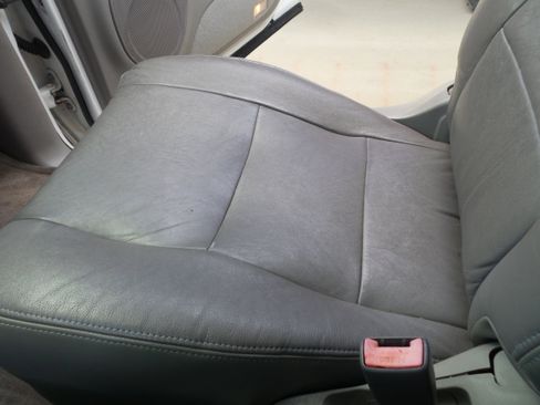 Used 2001 Toyota Sequoia SR5 image 49