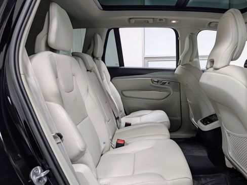 Used 2023 Volvo XC90 B5 Core w/ Protection Package Premier AWD/4WD image 26
