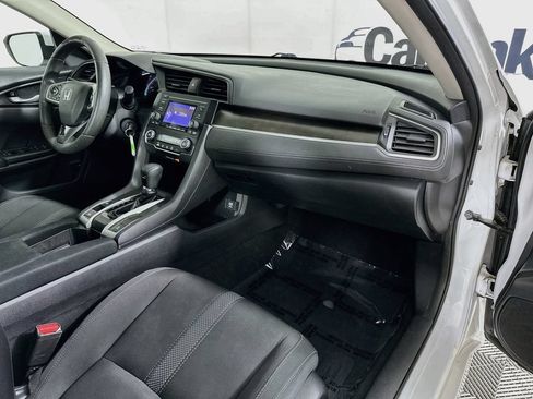 Used 2019 Honda Civic LX image 32
