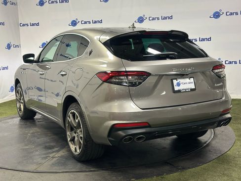 Used 2022 Maserati Levante Modena image 5