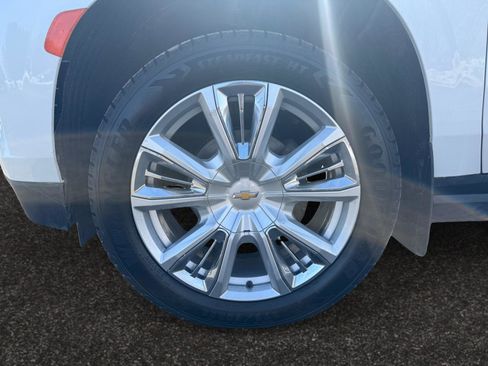 Used 2021 Chevrolet Tahoe High Country image 14