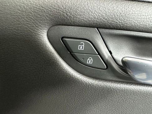 Used 2019 Cadillac XT4 Sport FWD image 39