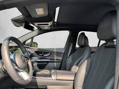 Used 2025 Mercedes-Benz EQE 350+ SUV image 11