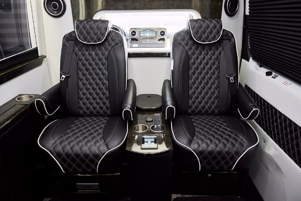 Used 2019 Mercedes-Benz Sprinter 144 image 82