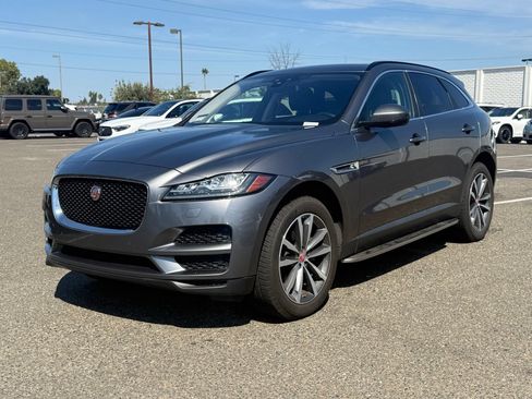 Used 2018 Jaguar F-PACE Prestige AWD/4WD image 1