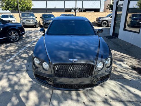 Used 2018 Bentley Flying Spur S V8 image 4