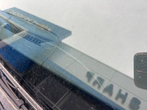 Used 2019 Toyota Camry LE image 9