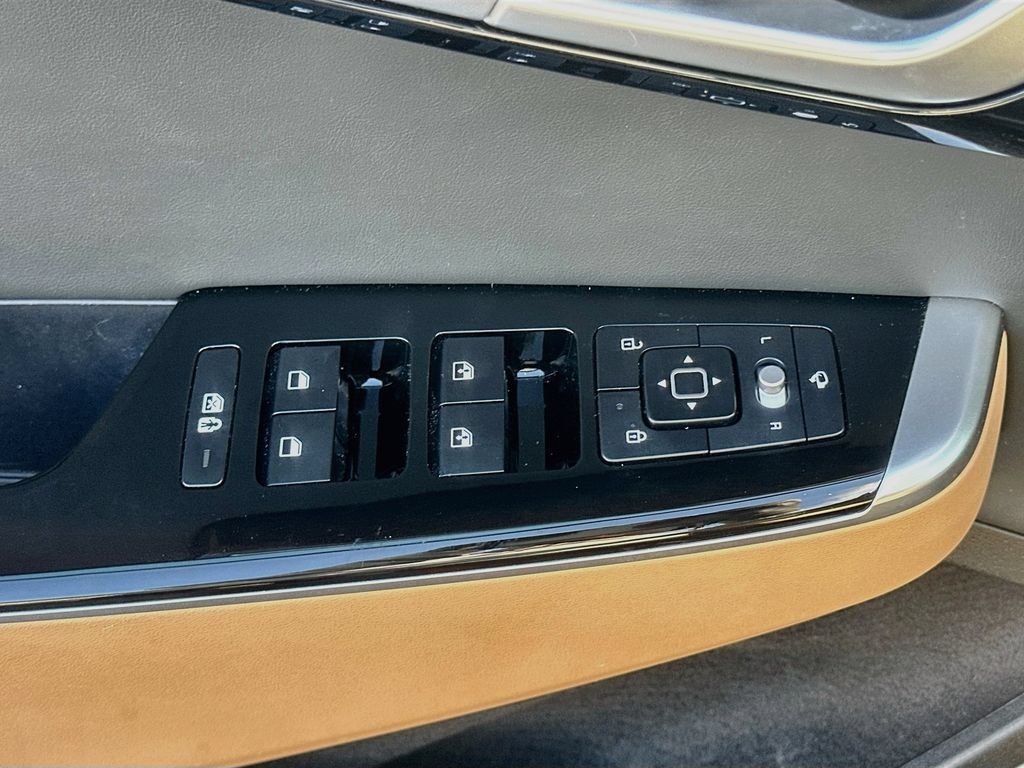 Used 2023 Kia EV6 GT-Line AWD/4WD image 18