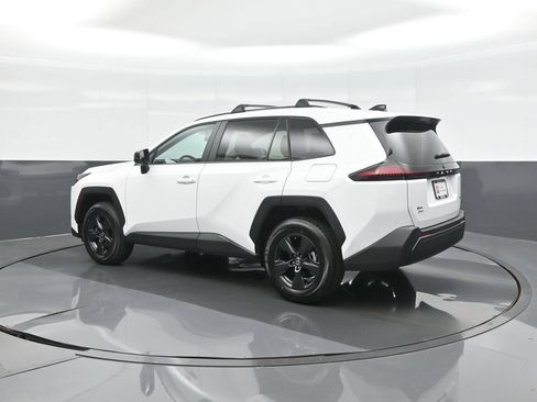 Certified 2026 Toyota RAV4 LE AWD/4WD image 5