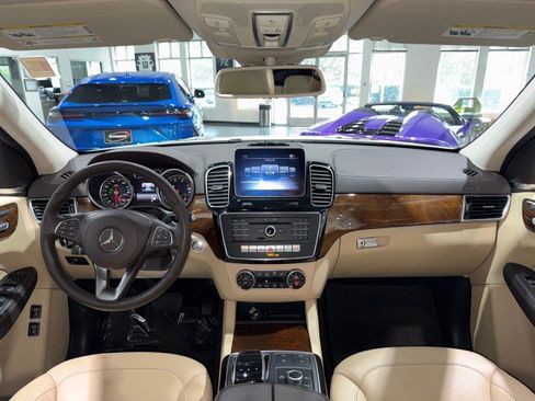 Used 2019 Mercedes-Benz GLS 450 4MATIC w/ Premium 1 Package image 5