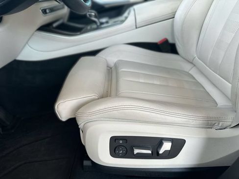 Used 2022 BMW X5 sDrive40i w/ Parking Assistance Package RWD image 13