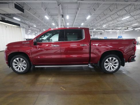 Used 2019 Chevrolet Silverado 1500 High Country w/ Technology Package AWD/4WD image 23