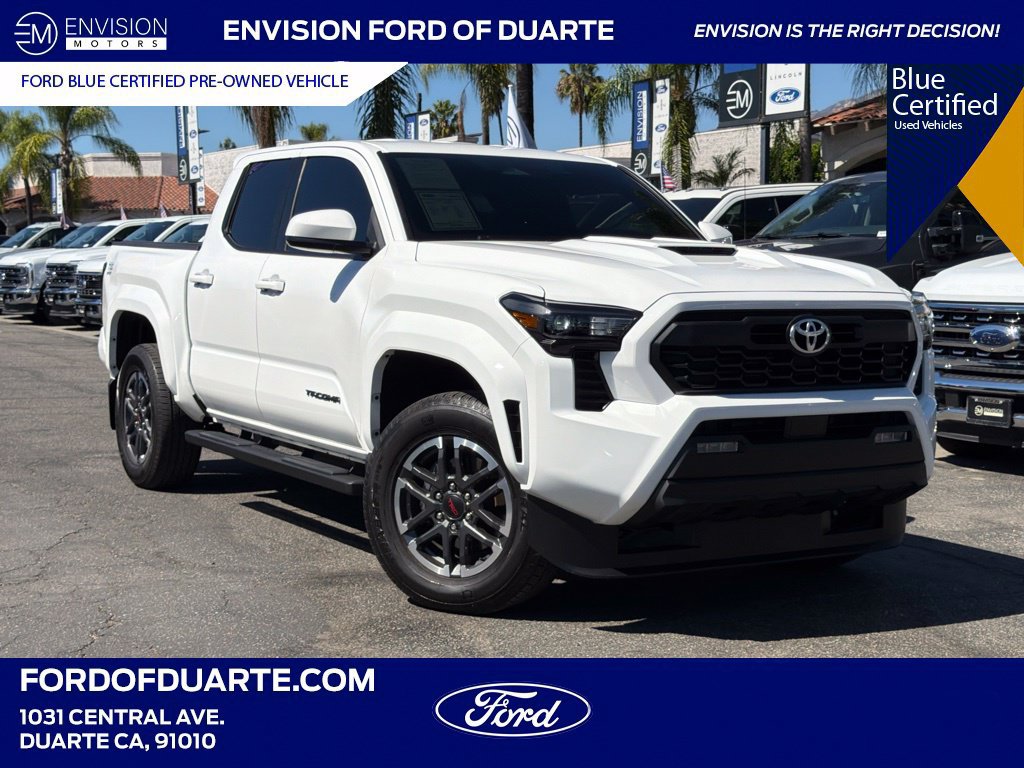 Used 2025 Toyota Tacoma 4x4 Double Cab image 1