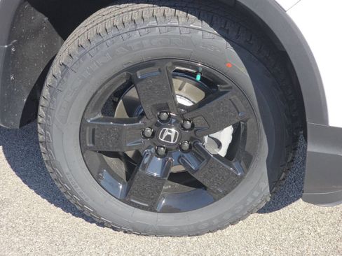 New 2026 Honda Ridgeline Black Edition image 5