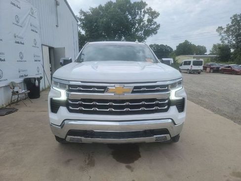 Used 2025 Chevrolet Silverado 1500 LTZ w/ Z71 Off-Road Package AWD/4WD image 7