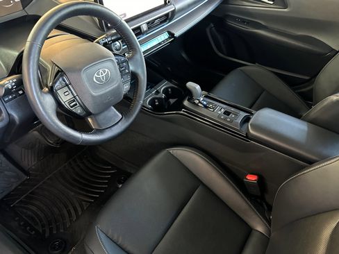 Used 2023 Toyota Prius Limited image 10