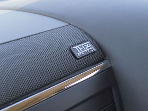 Used 2016 Lincoln Navigator Reserve image 32