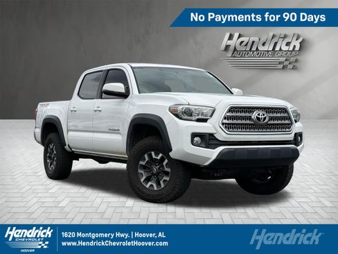 Used 2017 Toyota Tacoma TRD Off-Road w/ Tow Package (A/T) AWD/4WD image 1