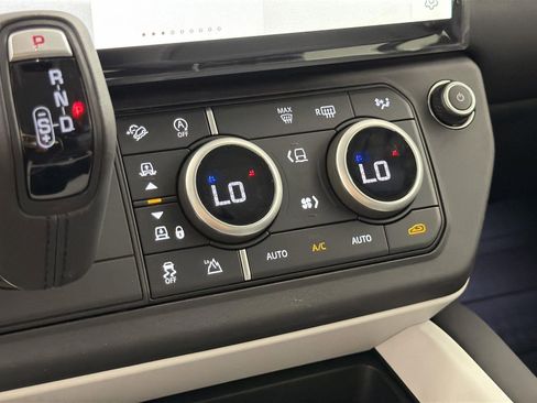 New 2026 Land Rover Defender 110 S image 15