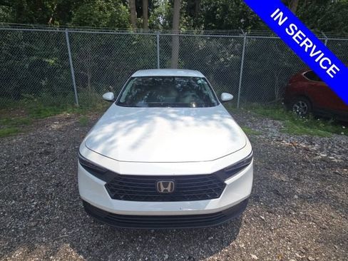 Used 2023 Honda Accord LX image 2