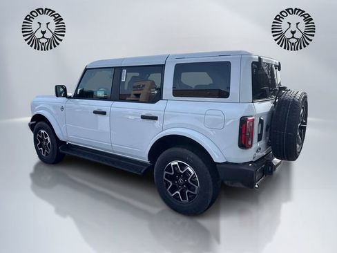 New 2026 Ford Bronco Outer Banks image 7