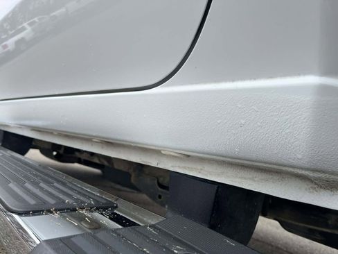 Used 2022 Chevrolet Silverado 2500 LT w/ Convenience Package image 11