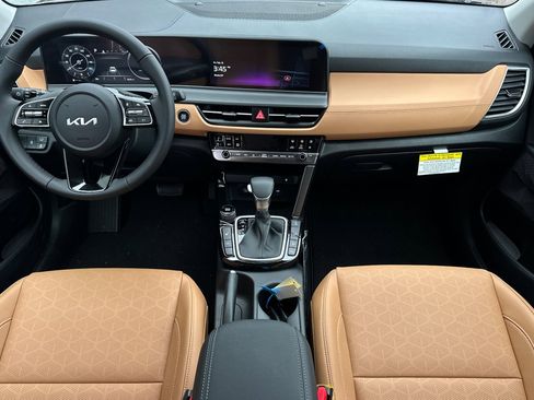 New 2026 Kia Seltos EX image 11