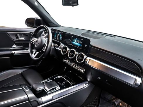 Used 2020 Mercedes-Benz GLB 250 GLB 250 SUV image 15