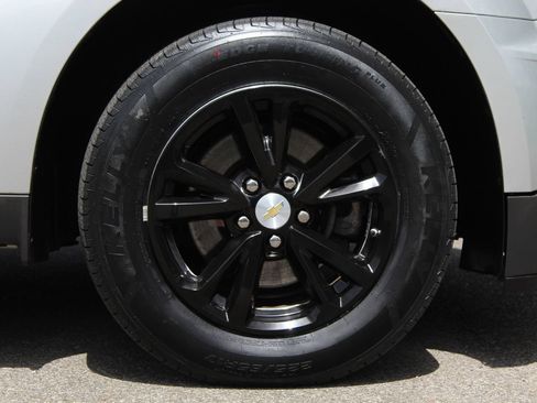 Used 2017 Chevrolet Equinox LT w/ Convenience Package FWD image 21