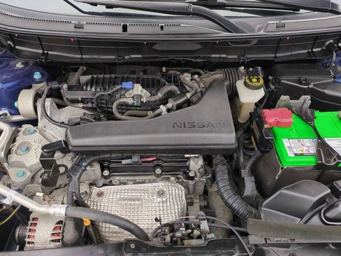 Used 2019 Nissan Rogue SV image 13