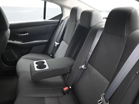 Used 2022 Nissan Sentra SV w/ Trunk Package FWD image 24