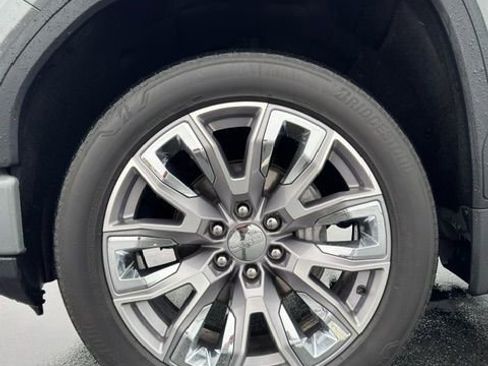 Used 2024 GMC Sierra 1500 Denali w/ Denali Reserve Package image 17