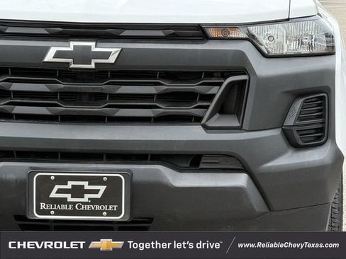 Used 2023 Chevrolet Colorado W/T w/ Safety Package RWD image 4