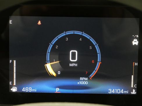 Used 2025 Chevrolet Trax LT FWD image 15