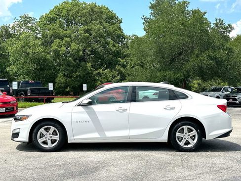 Used 2023 Chevrolet Malibu LS FWD image 12