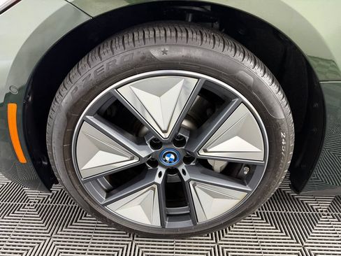 Used 2023 BMW i4 eDrive35 RWD image 12