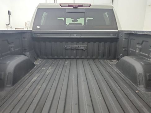 Used 2022 GMC Sierra 1500 AT4 w/ AT4 Premium Package AWD/4WD image 36