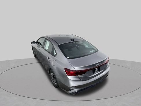 Used 2024 Kia Forte LXS w/ LXS Technology Package FWD image 37