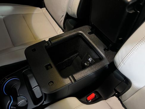 Used 2025 Dodge Durango SRT Hellcat AWD/4WD image 36