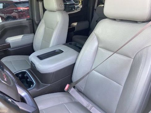 Used 2019 GMC Sierra 1500 SLT w/ SLT Premium Plus Package AWD/4WD image 15