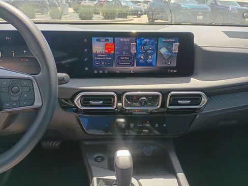 New 2026 Nissan Sentra SV w/ Floor Mat Package FWD image 18
