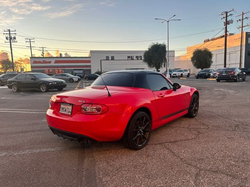 Used 2013 MAZDA MX-5 Miata Club image 15