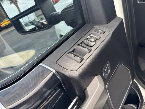 Used 2021 Ford F250 Platinum image 13