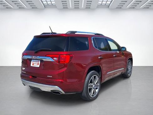 Used 2017 GMC Acadia Denali AWD/4WD image 4