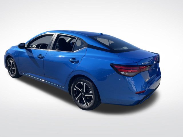 Used 2024 Nissan Sentra SV FWD image 3