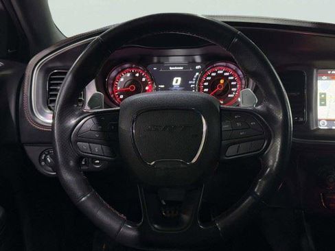 Used 2019 Dodge Charger SRT Hellcat w/ Harman/Kardon Audio Group RWD image 17
