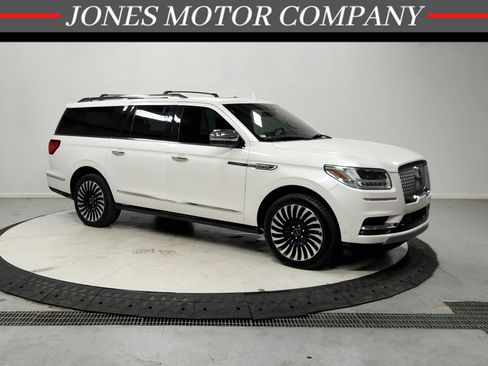 Used 2018 Lincoln Navigator L Black Label w/ Cargo Package AWD/4WD image 1