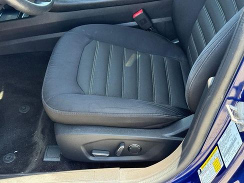 Used 2015 Ford Fusion SE FWD image 17